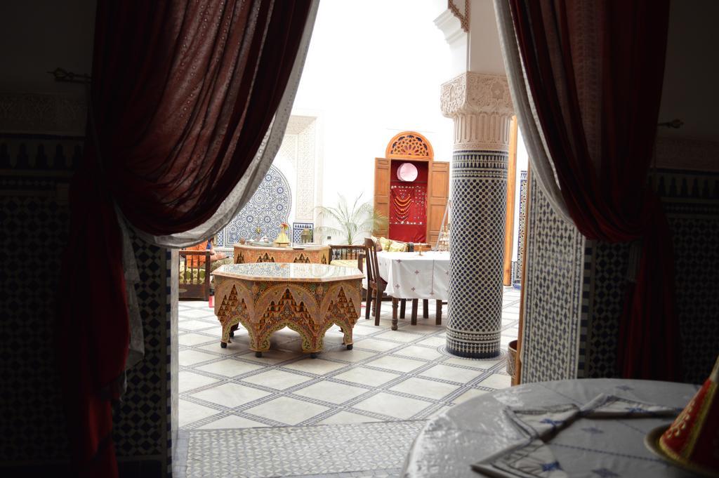 Riad Boustan Fez Buitenkant foto