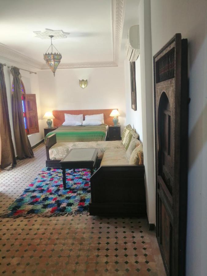Riad Boustan Fez Buitenkant foto